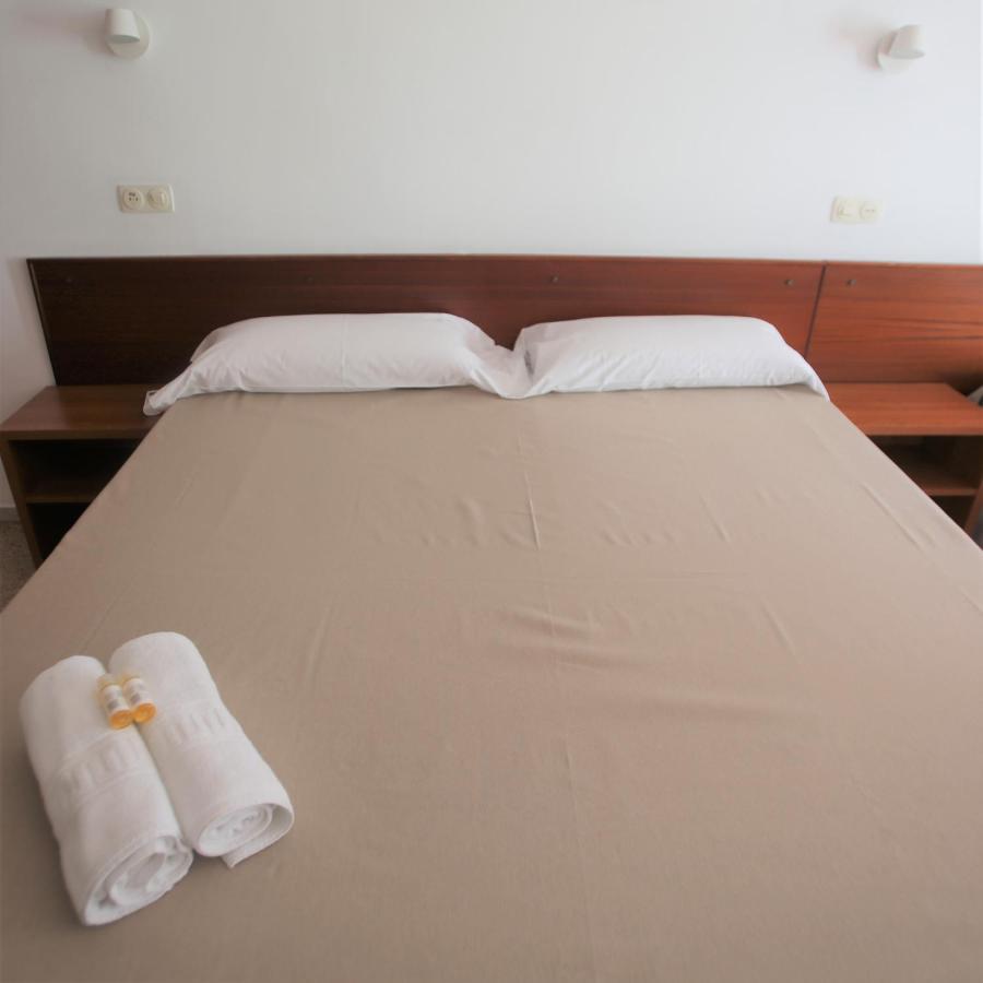 Pension Hostel Costa Brava L'Estartit Eksteriør billede