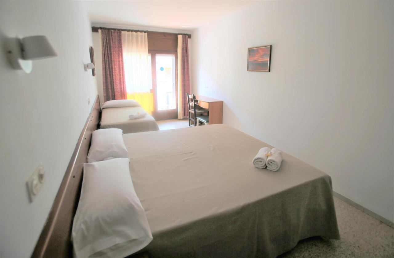 Pension Hostel Costa Brava L'Estartit Eksteriør billede