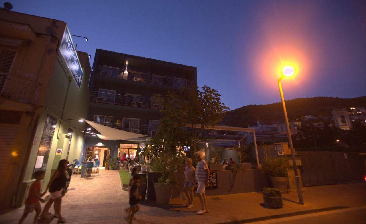 Pension Hostel Costa Brava L'Estartit Eksteriør billede