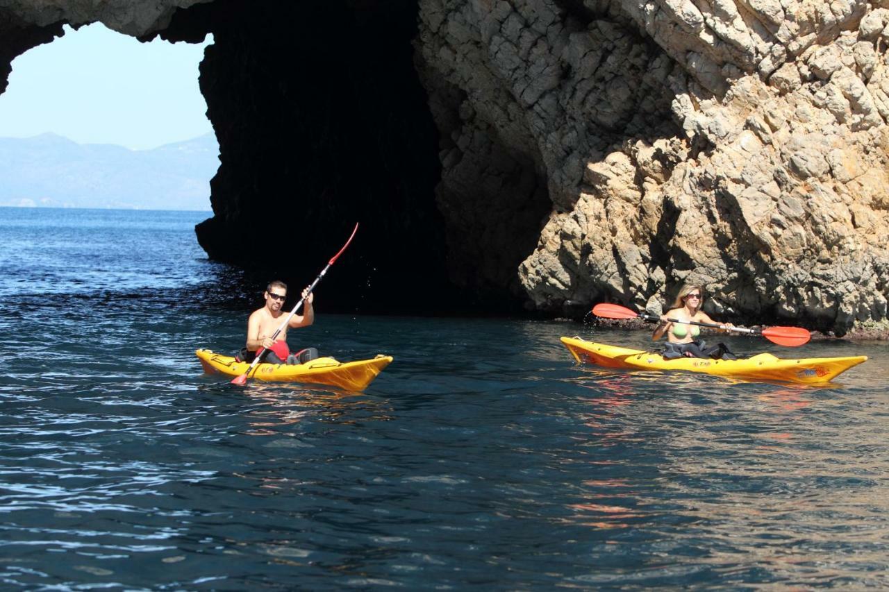 Pension Hostel Costa Brava L'Estartit Eksteriør billede
